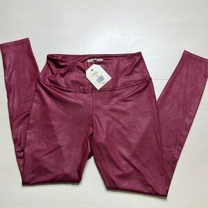 NWT - Wonderly Maroon Leggings - size Small